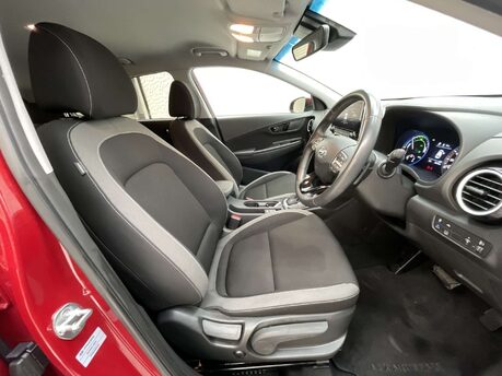 Hyundai KONA 1.6 Kona Premium GDi HEV Semi-Auto 5dr 24