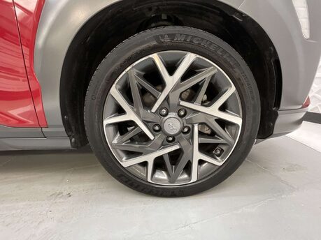 Hyundai KONA 1.6 Kona Premium GDi HEV Semi-Auto 5dr 45