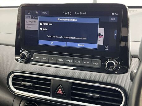 Hyundai KONA 1.6 Kona Premium GDi HEV Semi-Auto 5dr 22