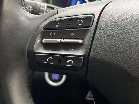 Hyundai KONA 1.6 Kona Premium GDi HEV Semi-Auto 5dr 31