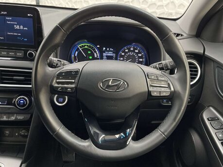 Hyundai KONA 1.6 Kona Premium GDi HEV Semi-Auto 5dr 30