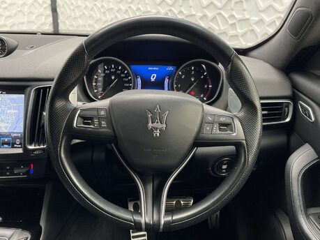 Maserati Levante 3.0 Levante D V6 Auto 4WD 5dr 33