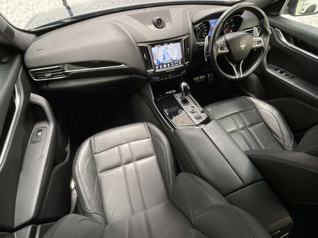 Maserati Levante 3.0 Levante D V6 Auto 4WD 5dr 32