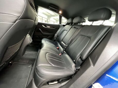 Maserati Levante 3.0 Levante D V6 Auto 4WD 5dr 41