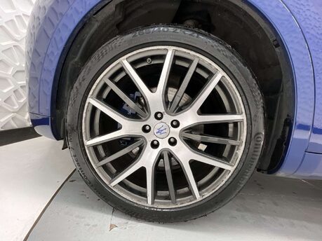 Maserati Levante 3.0 Levante D V6 Auto 4WD 5dr 9