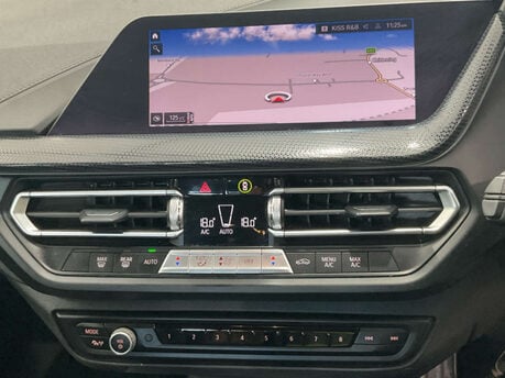 BMW 2 Series 1.5 218I Sport 4dr 13