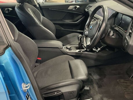 BMW 2 Series 1.5 218I Sport 4dr 3