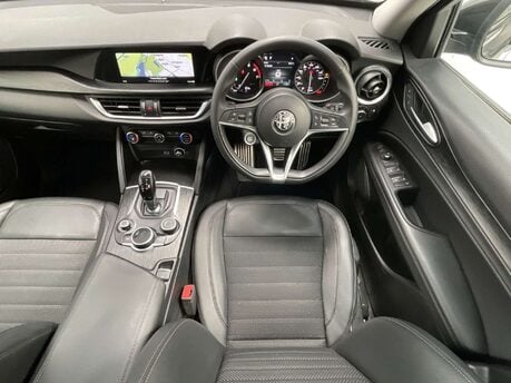 Alfa Romeo Stelvio 2.0T Nero Edizione Auto Q4 AWD Euro 6 (s/s) 5dr 28