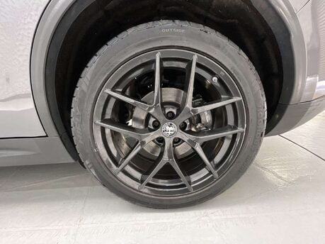 Alfa Romeo Stelvio 2.0T Nero Edizione Auto Q4 AWD Euro 6 (s/s) 5dr 45