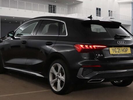 Audi A3 1.4 A3 Sportback 40 TFSI S Line E Semi-Auto 5dr 8