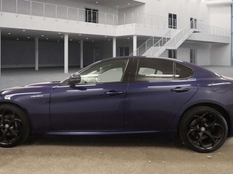 Alfa Romeo Giulia 2.0 Giulia Veloce TB Auto 4dr 14