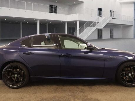 Alfa Romeo Giulia 2.0 Giulia Veloce TB Auto 4dr 13