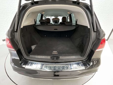 Mercedes-Benz GLE 2.1 GLE 250 D 4Matic AMG Line Auto 4WD 5dr 10