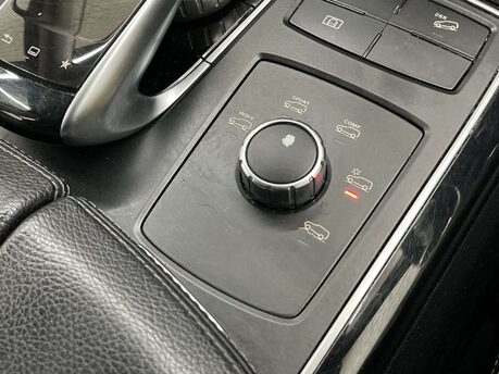 Mercedes-Benz GLE 2.1 GLE 250 D 4Matic AMG Line Auto 4WD 5dr 34