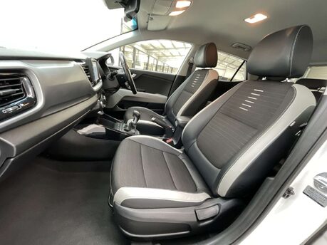 Kia Stonic 1.6 Stonic First Edition CRDi 5dr 26