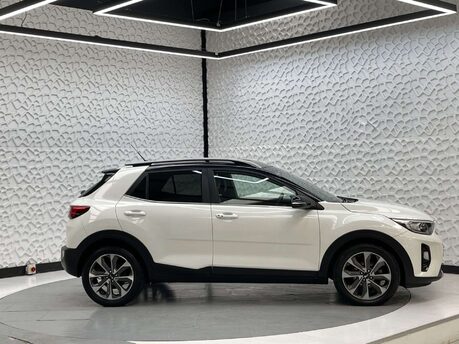 Kia Stonic 1.6 Stonic First Edition CRDi 5dr 4