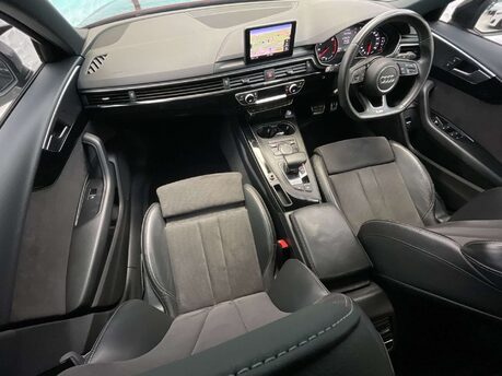 Audi A4 2.0 A4 Black Edition TFSI Semi-Auto 4dr 30