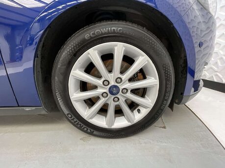 Ford Focus 1.5 Focus Titanium 5dr 45