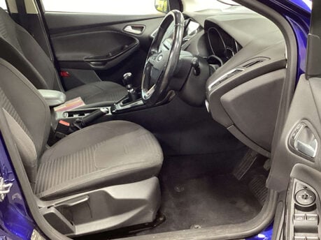 Ford Focus 1.5 Focus Titanium 5dr 3