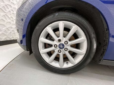 Ford Focus 1.5 Focus Titanium 5dr 9