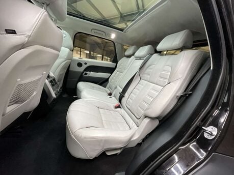 Land Rover Range Rover Sport 3.0 Range Rover Sport Autobiography Dynamic SDV6 Auto 4WD 5dr 39