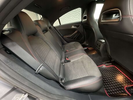 Mercedes-Benz CLA Class 1.6 CLA 180 AMG Line 4dr 39