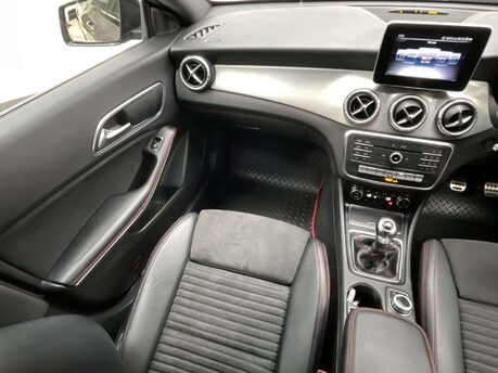 Mercedes-Benz CLA Class 1.6 CLA 180 AMG Line 4dr 29