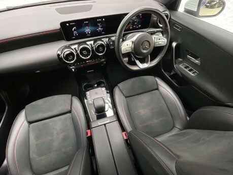 Mercedes-Benz A Class 1.5 A 180 AMG Line Executive D Auto 5dr 28