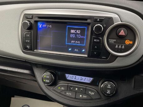Toyota Yaris 1.5 Yaris T Spirit Hybrid CVT 5dr 20