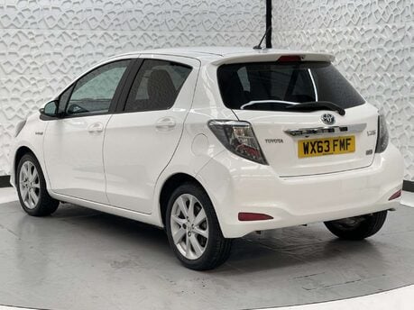 Toyota Yaris 1.5 Yaris T Spirit Hybrid CVT 5dr 17