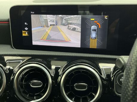 Mercedes-Benz A Class 1.3 A 200 AMG Line Exeutive Auto 5dr 7