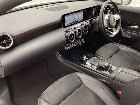 Mercedes-Benz A Class 1.3 A 200 AMG Line Exeutive Auto 5dr 14