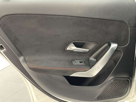 Mercedes-Benz A Class 1.3 A 200 AMG Line Exeutive Auto 5dr 43