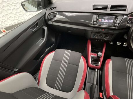 Skoda Fabia 1.0 Fabia Monte Carlo TSI 5dr 27