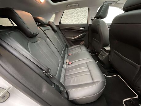 Vauxhall Grandland X 1.2 Grandland X Elite Nav T S/S 5dr 40