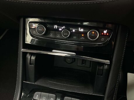 Vauxhall Grandland X 1.2 Grandland X Elite Nav T S/S 5dr 38