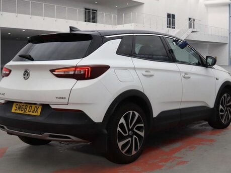 Vauxhall Grandland X 1.2 Grandland X Elite Nav T S/S 5dr 9