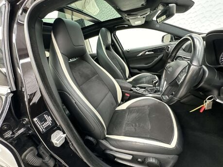 Infiniti Q30 1.5 Q30 Sport D 5dr 22
