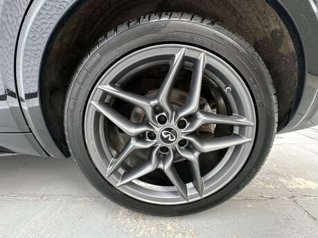 Infiniti Q30 1.5 Q30 Sport D 5dr 42