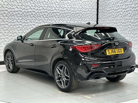 Infiniti Q30 1.5 Q30 Sport D 5dr 15