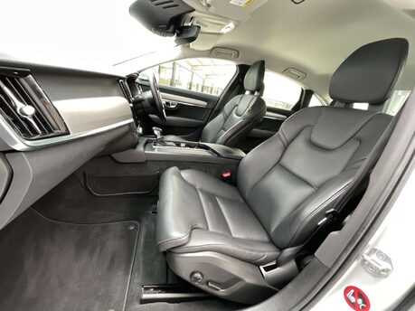Volvo S90 2.0 S90 Momentum Pro D4 Auto 4dr 29