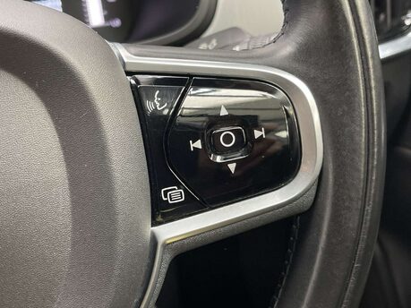 Volvo S90 2.0 S90 Momentum Pro D4 Auto 4dr 35