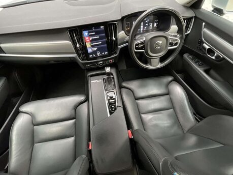 Volvo S90 2.0 S90 Momentum Pro D4 Auto 4dr 30
