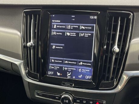 Volvo S90 2.0 S90 Momentum Pro D4 Auto 4dr 24