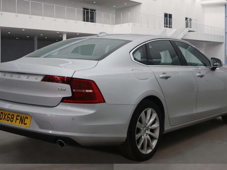 Volvo S90 2.0 S90 Momentum Pro D4 Auto 4dr 9