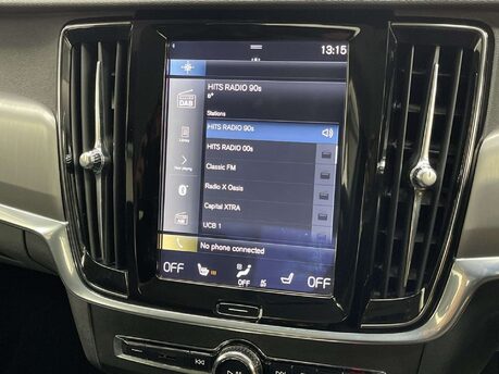Volvo S90 2.0 S90 Momentum Pro D4 Auto 4dr 22