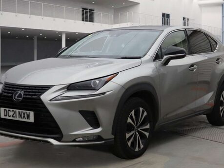 Lexus NX 2.5 NX 300h CVT 4WD 5dr 7