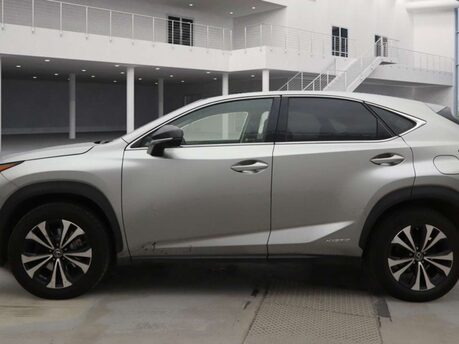 Lexus NX 2.5 NX 300h CVT 4WD 5dr 12