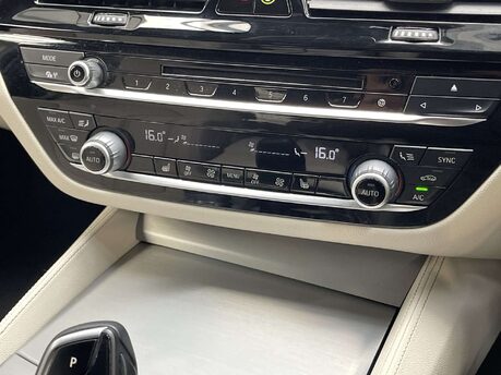 BMW 5 Series 2.0 520I M Sport Auto 4dr 35