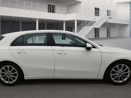 Mercedes-Benz A Class 1.5 A 180 Sport Exeutive D Auto 5dr 11